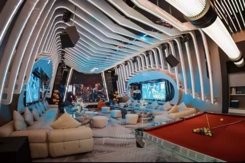 陇南夜场服务员招聘，穿便装在KTV更好证明自己